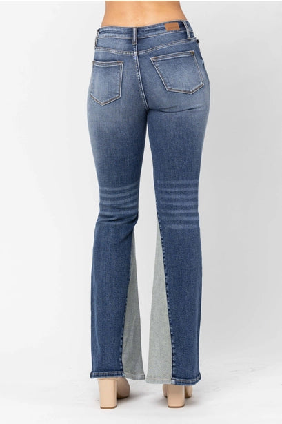 Judy Blue Jeans Midrise Inseam Flare